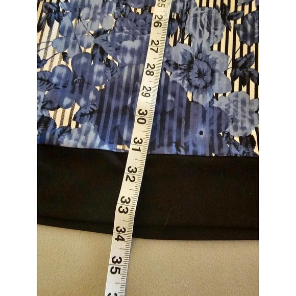 Slip-on Blue and White Floral & Stripe Slip on Dress - Picture 7 of 8